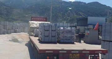 宿州 芝麻白仿形路沿石，直形路沿石