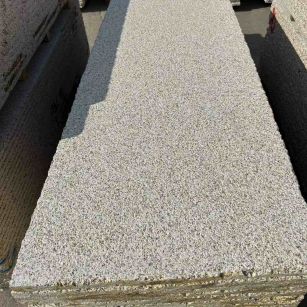 宿州 黄金麻花岗岩荔枝面毛板，半成品