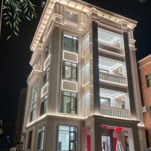 宿州 芝麻白花岗岩别墅外墙夜间效果