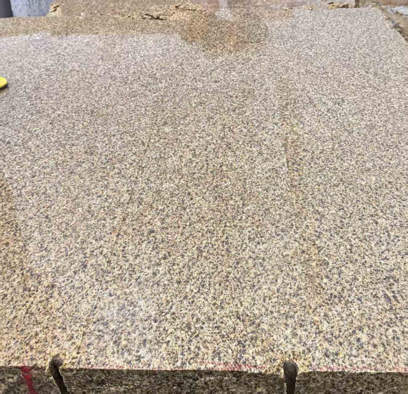 宿州 黄金麻花岗岩石材方料