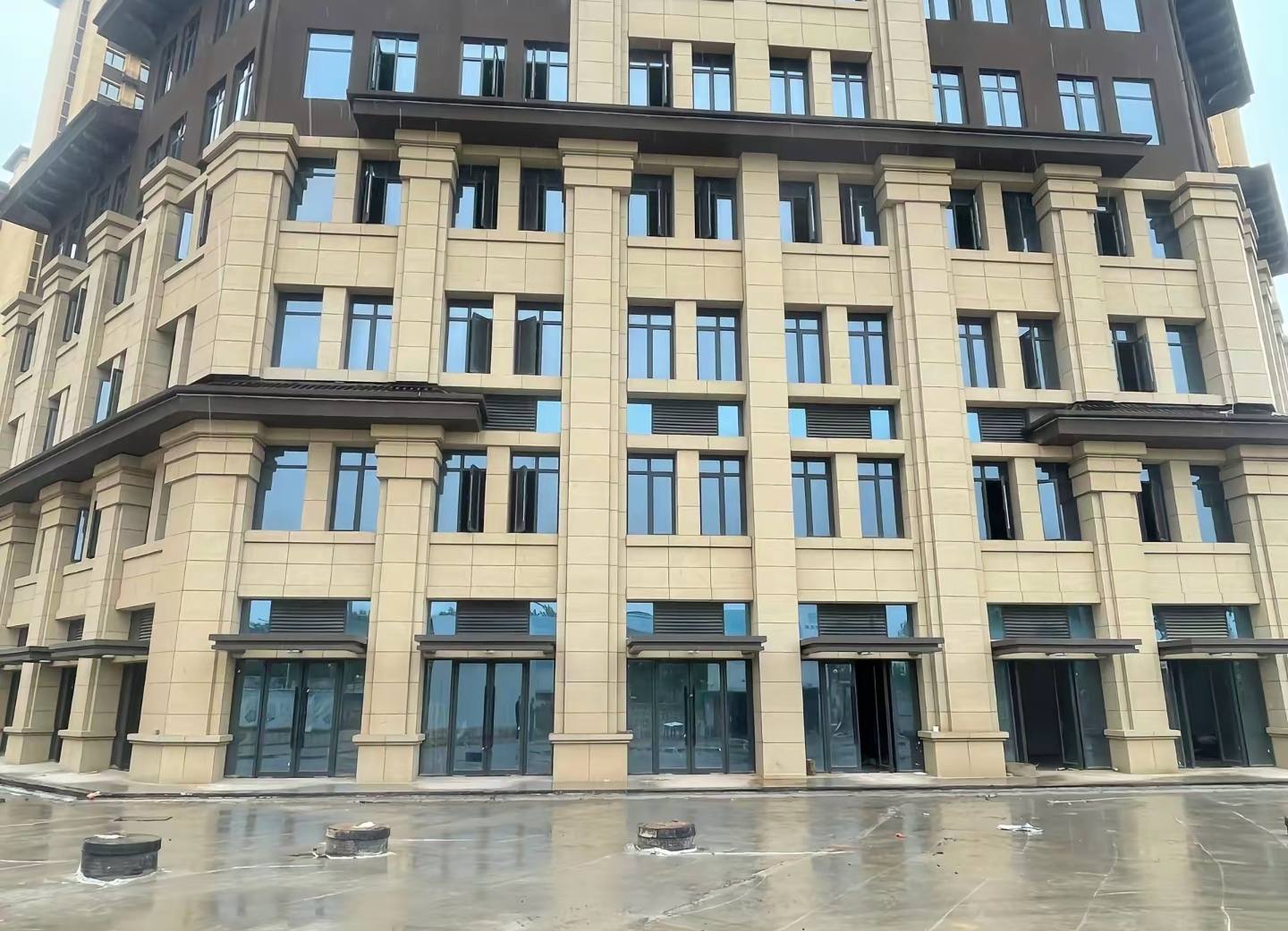 宿州 黄金麻花岗岩荔枝面小区外墙干挂