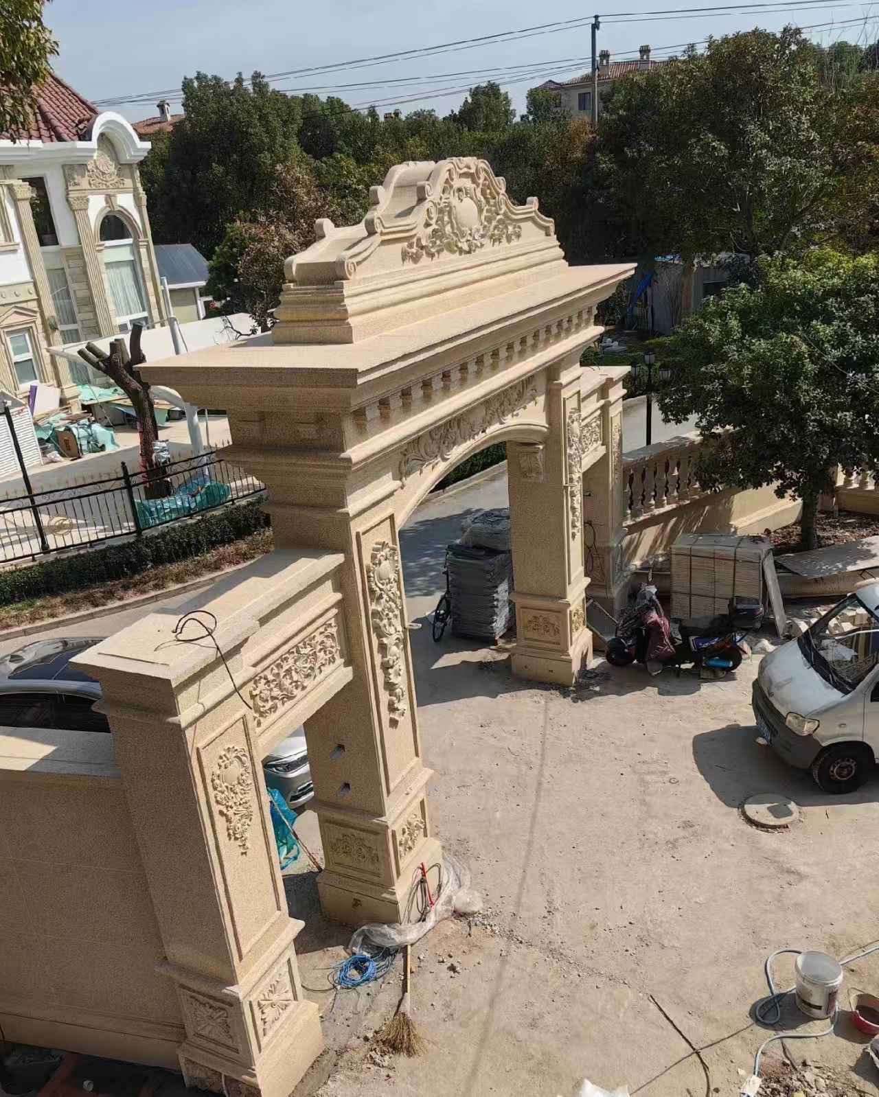 宿州 黄金麻荔枝面花岗岩别墅门楼